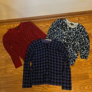Set of 3 cardigan sweaters, size small